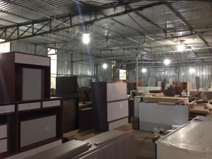 Những điều nên biết về tủ áo gỗ công nghiệp