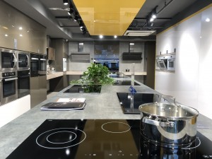 Giá để dao thớt, chai lọ